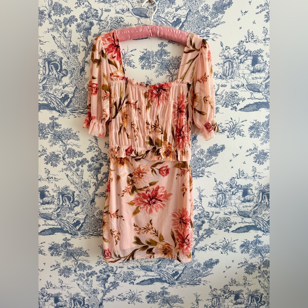 Derek Heart pink floral dress size Medium